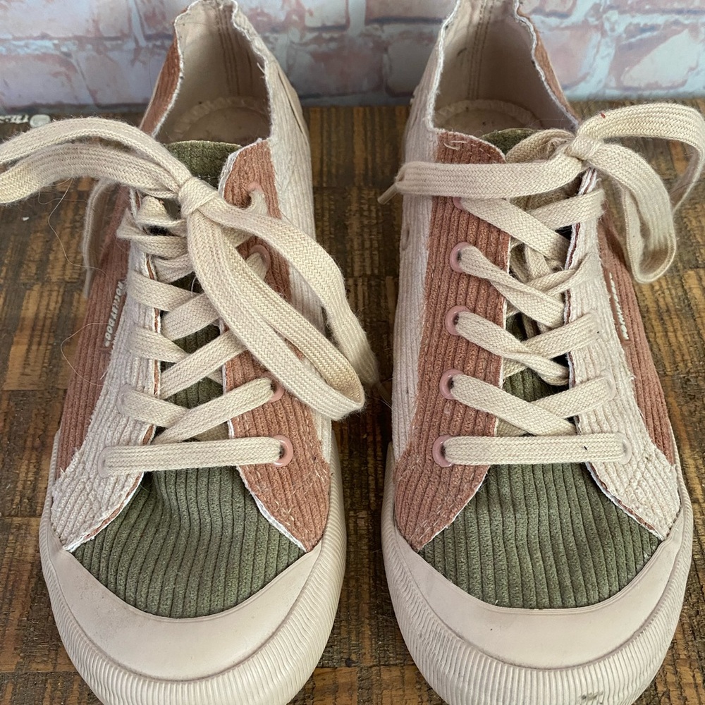 Rocketdog Corduroy Low-Top Sneakers